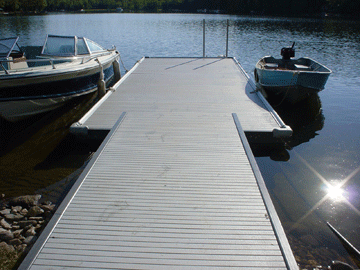 Horseshoe Lake Boat Dock