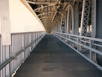 Veteran's Memorial Bridge