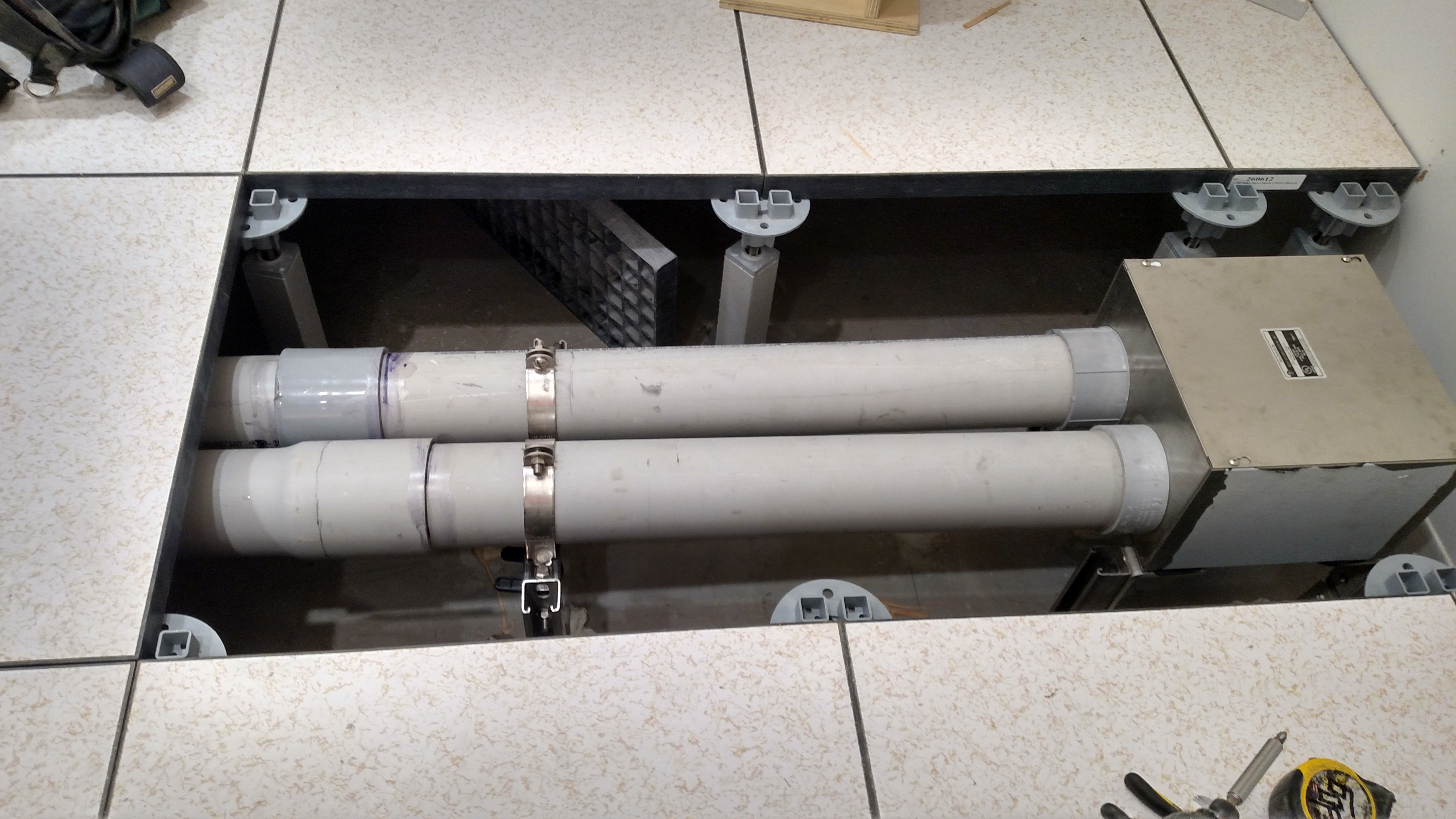 Non-Magnetic MRI Access Flooring